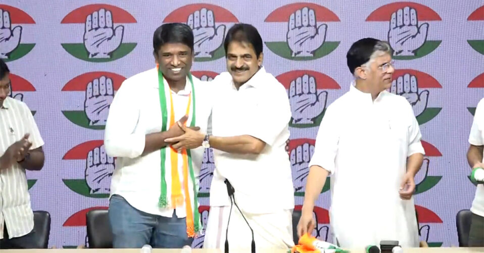 पूर्व IAS कन्नन गोपीनाथन कांग्रेस में शामिल — कहा, “देश को सही दिशा में ले जाने की जिम्मेदारी अब कांग्रेस की”